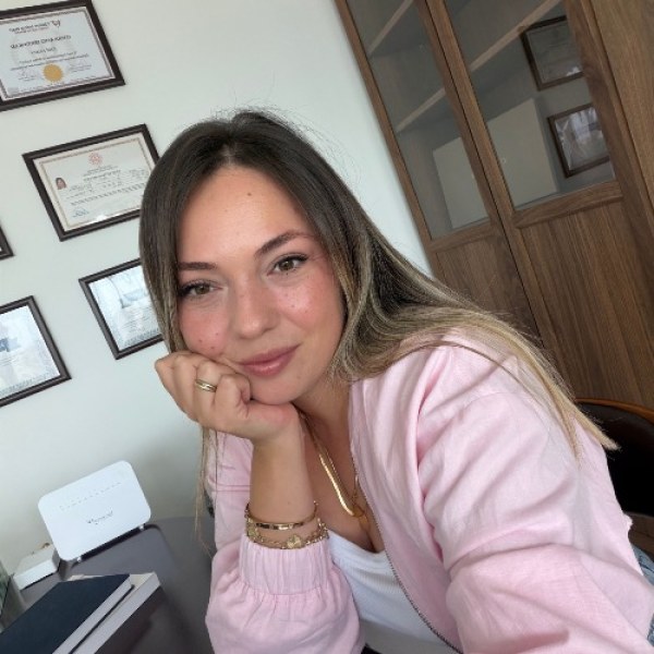 Ezgi Kösten
